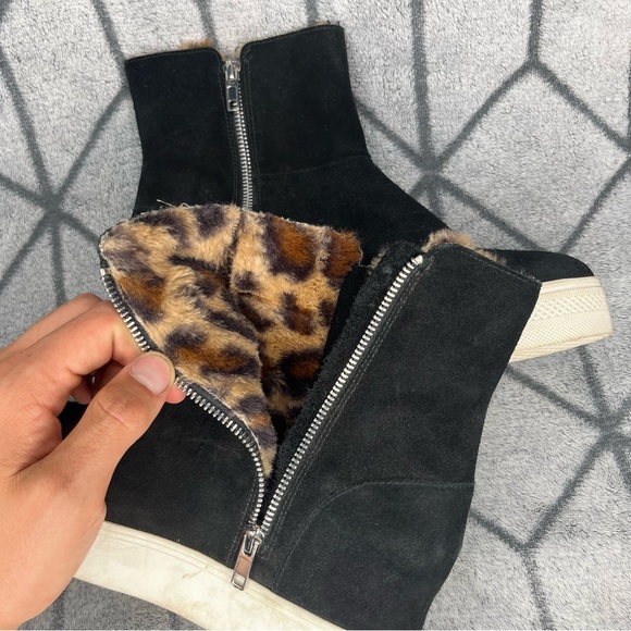 Steve Madden Wanda Black Suede Leather Wedge Cheetah Fur Lined Sneakers - Picture 6 of 9